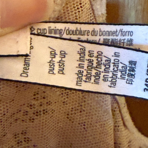 Victoria’s Secret Elegant Tan Lace Trim Bra - Picture 4 of 7